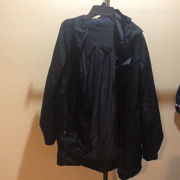 Lululemon jacket - Picture 5 of 7